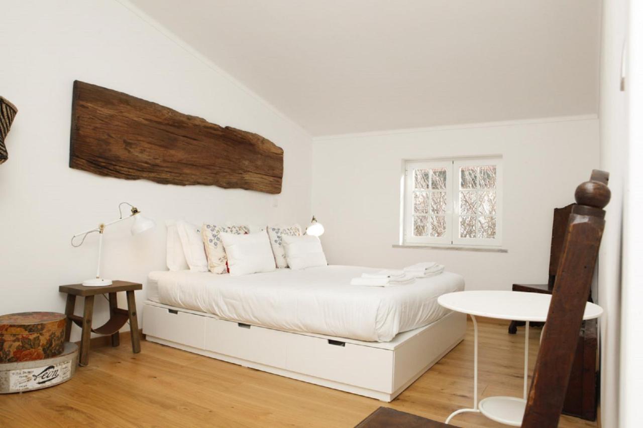 Cushy Apartment With Garden In エストリル エクステリア 写真