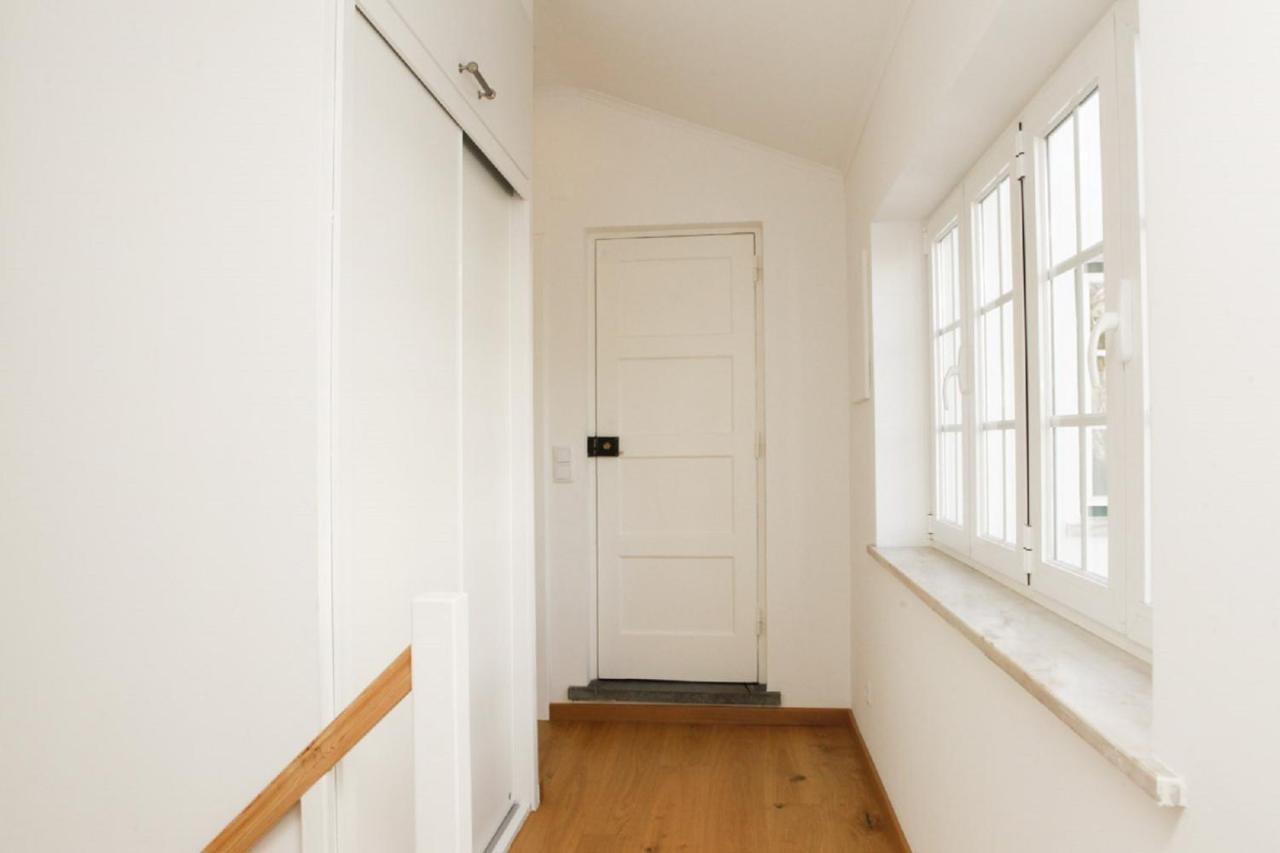Cushy Apartment With Garden In エストリル エクステリア 写真