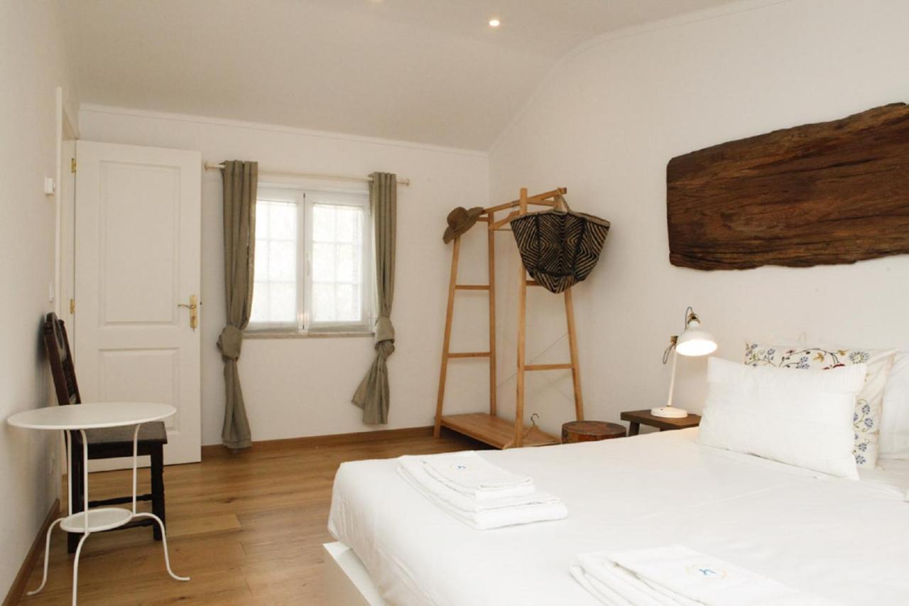 Cushy Apartment With Garden In エストリル エクステリア 写真